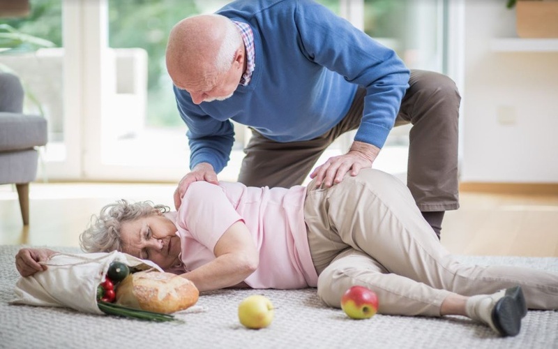 Nên làm gì khi có dấu hiệu đột quỵ? Dấu hiệu của đột quỵ sớm