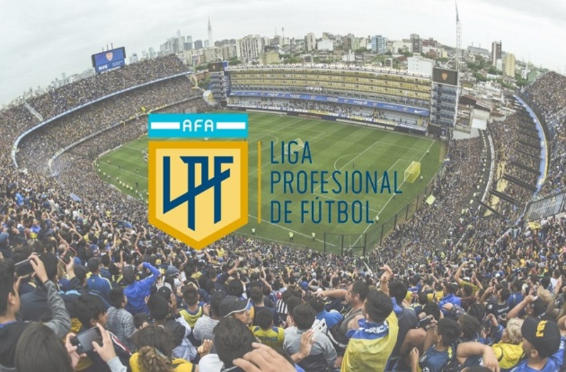 Giải vô địch quốc gia Argentina là hạng đấu cao nhất của bóng đá chuyên nghiệp Argentina. 